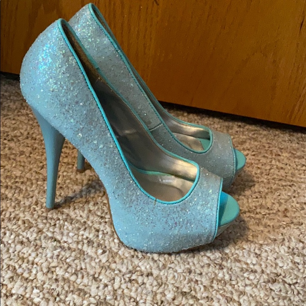 Light blue sparkly heels